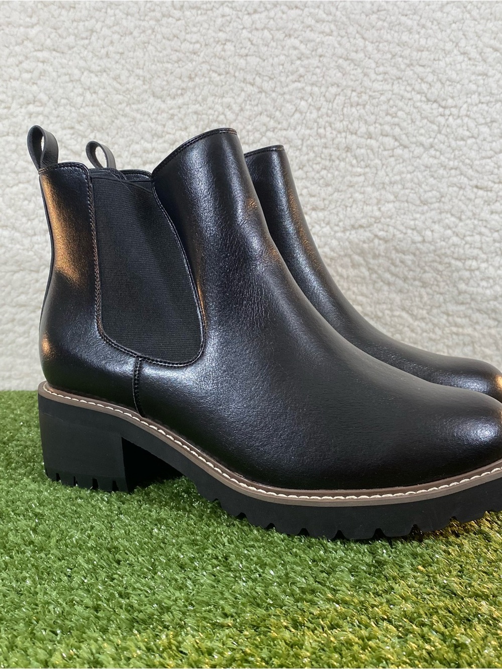 Lane Bryant Chelsea Ankle Boots Women's Size 12.5 Wide Black Leather Pull On